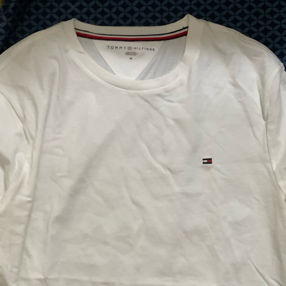 TOMMY HILFIGER